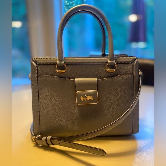 Coach Grace Pebble Carryall in Granite/Gold
Carriage Logo Gorgeous EUC - Picture 4 of 16